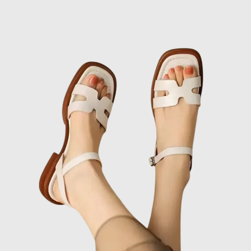Deliane | Sandalias Planas Sofisticadas